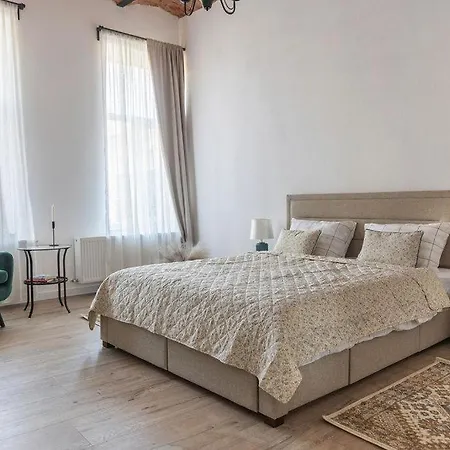 Emma's Place דירה *